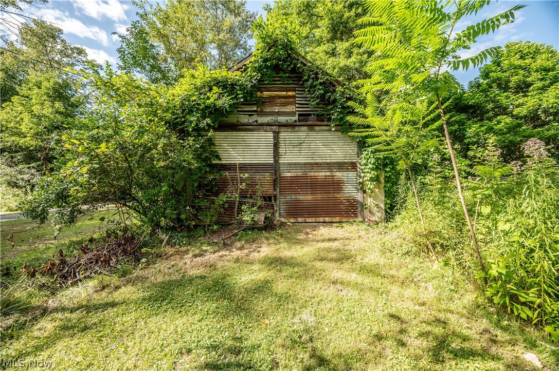 1263 Depot Phalanx Street Southington OH 44470