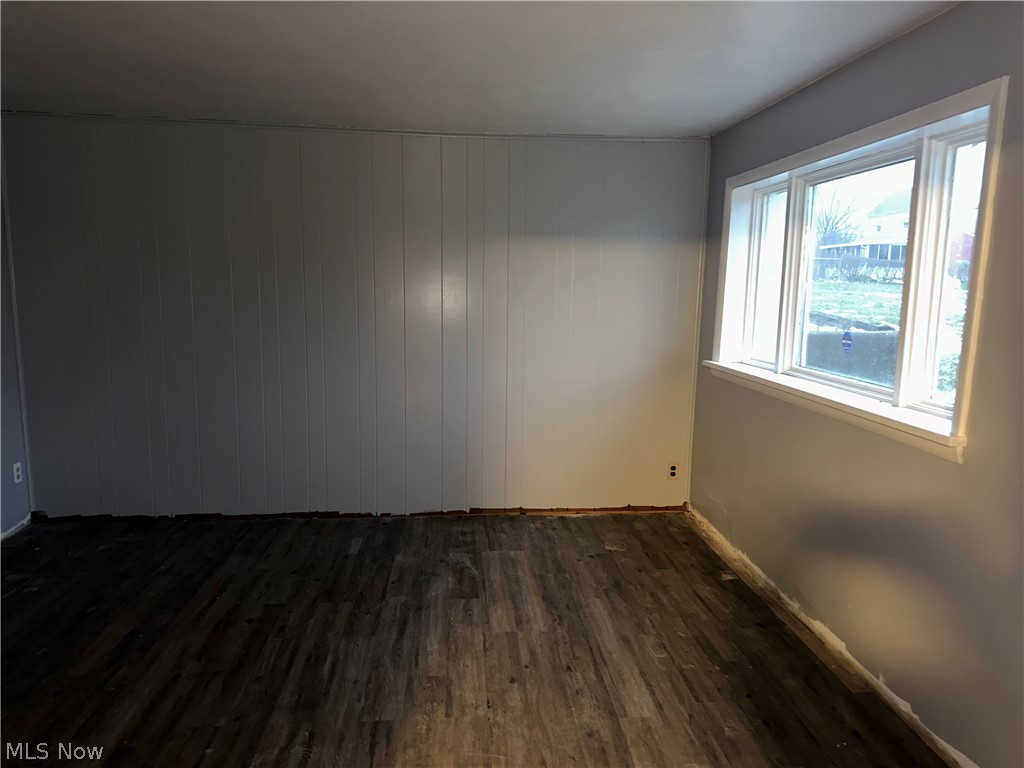 330 Sanderson Avenue Campbell OH 44405