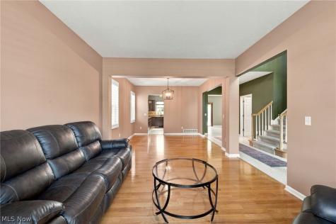 32925 Titus Hill Lane Avon Lake OH 44012