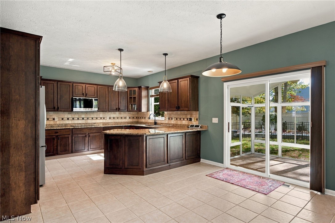 32925 Titus Hill Lane Avon Lake OH 44012