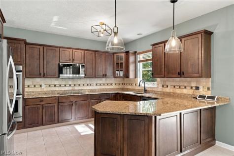 32925 Titus Hill Lane Avon Lake OH 44012