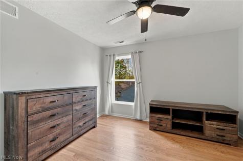 32925 Titus Hill Lane Avon Lake OH 44012
