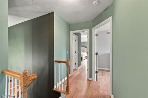 32925 Titus Hill Lane Avon Lake OH 44012