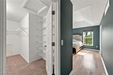 32925 Titus Hill Lane Avon Lake OH 44012