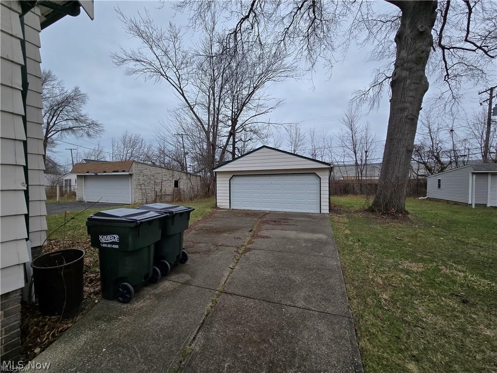 1505 E 196th Street Euclid OH 44117