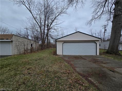 1505 E 196th Street Euclid OH 44117