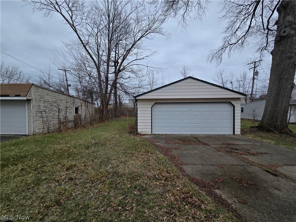 1505 E 196th Street Euclid OH 44117