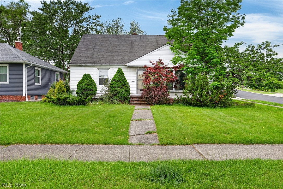 7146 W Parkview Drive Parma OH 44134