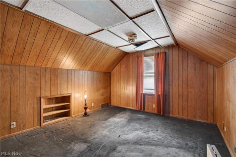 7146 W Parkview Drive Parma OH 44134