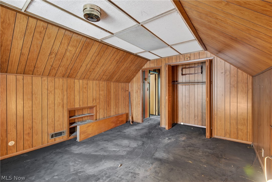7146 W Parkview Drive Parma OH 44134