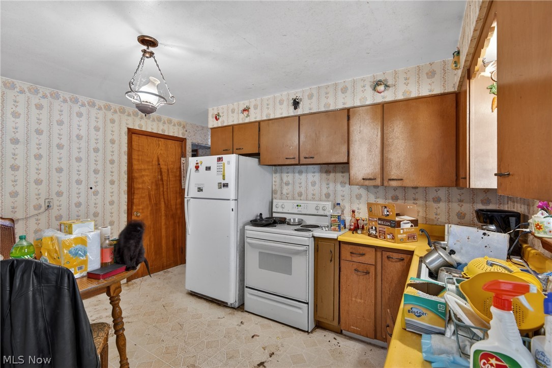 7146 W Parkview Drive Parma OH 44134