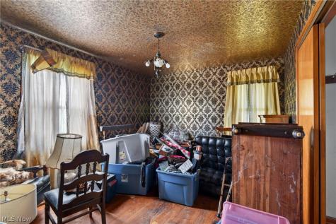 7146 W Parkview Drive Parma OH 44134