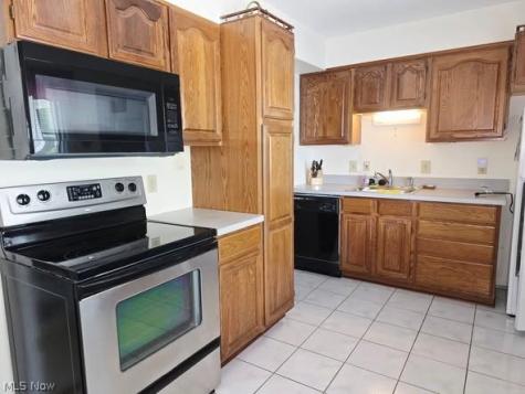 6416 Alderwood Road Parma Heights OH 44130