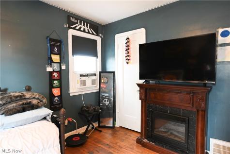 2308 Schell Avenue Cleveland OH 44109