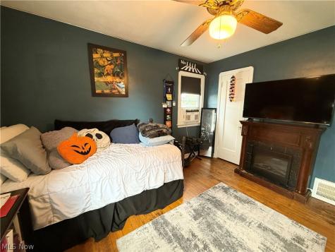 2308 Schell Avenue Cleveland OH 44109