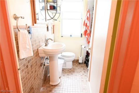 2308 Schell Avenue Cleveland OH 44109