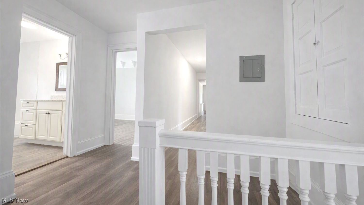 1886 E 71st Street Cleveland OH 44103