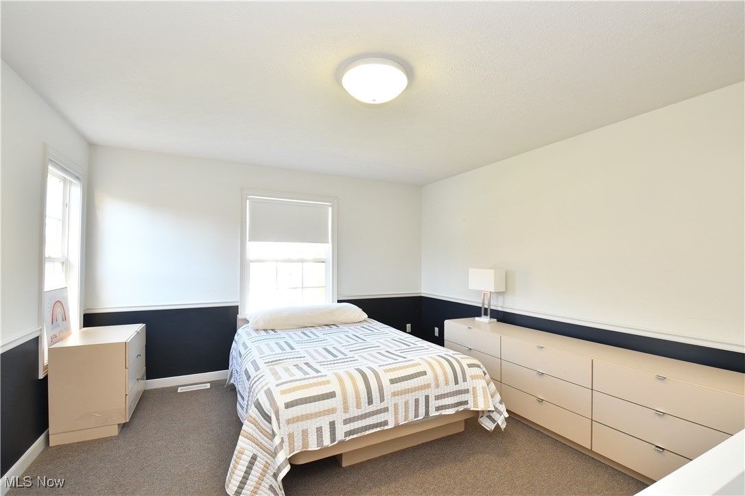 381 W Glengary Circle Highland Heights OH 44143