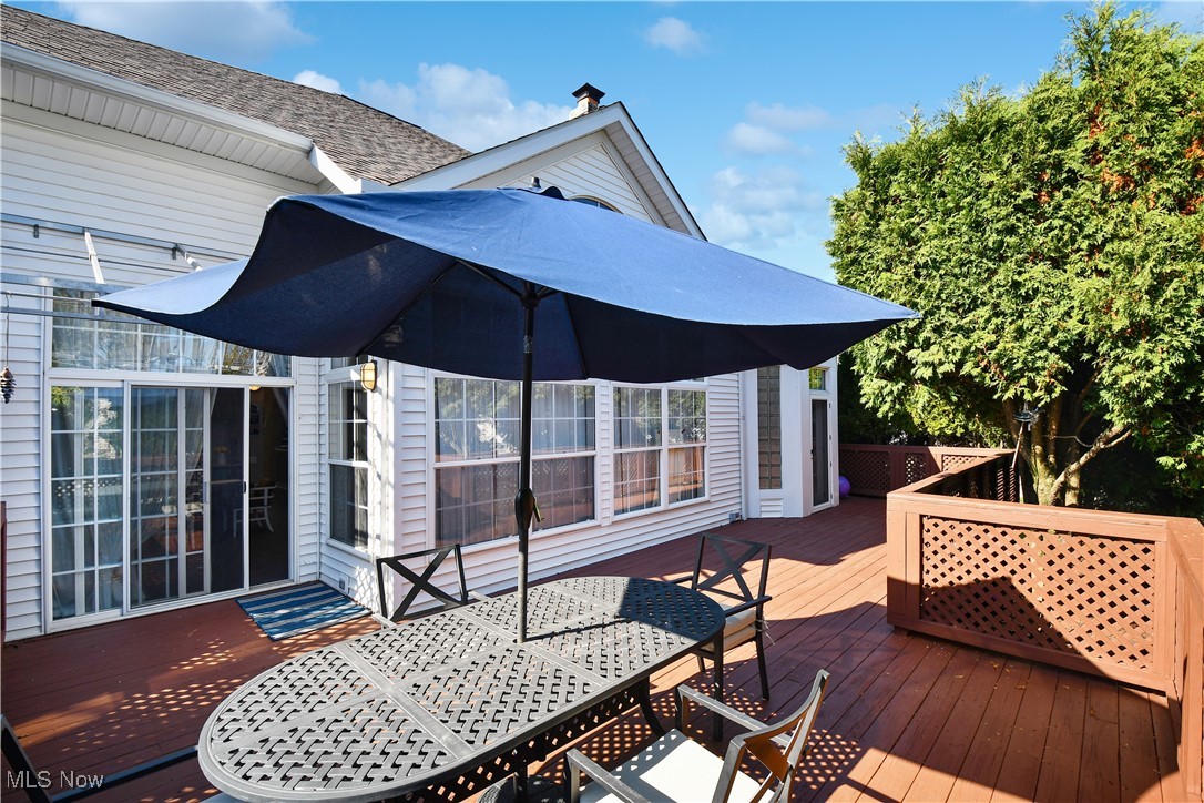 381 W Glengary Circle Highland Heights OH 44143