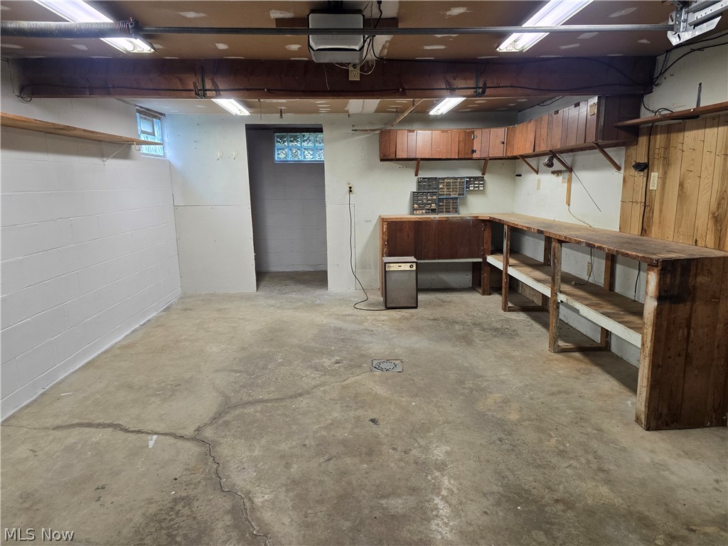 1921 Adams Street Coshocton OH 43812