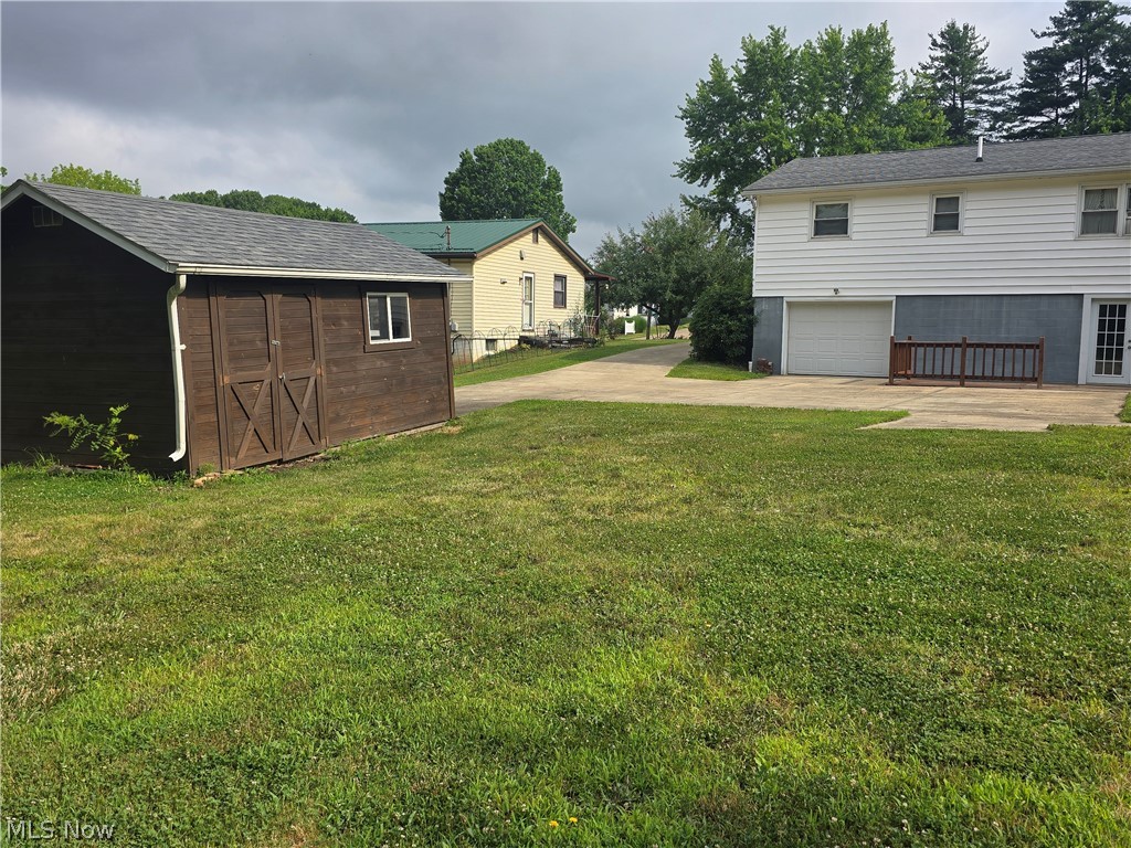 1921 Adams Street Coshocton OH 43812