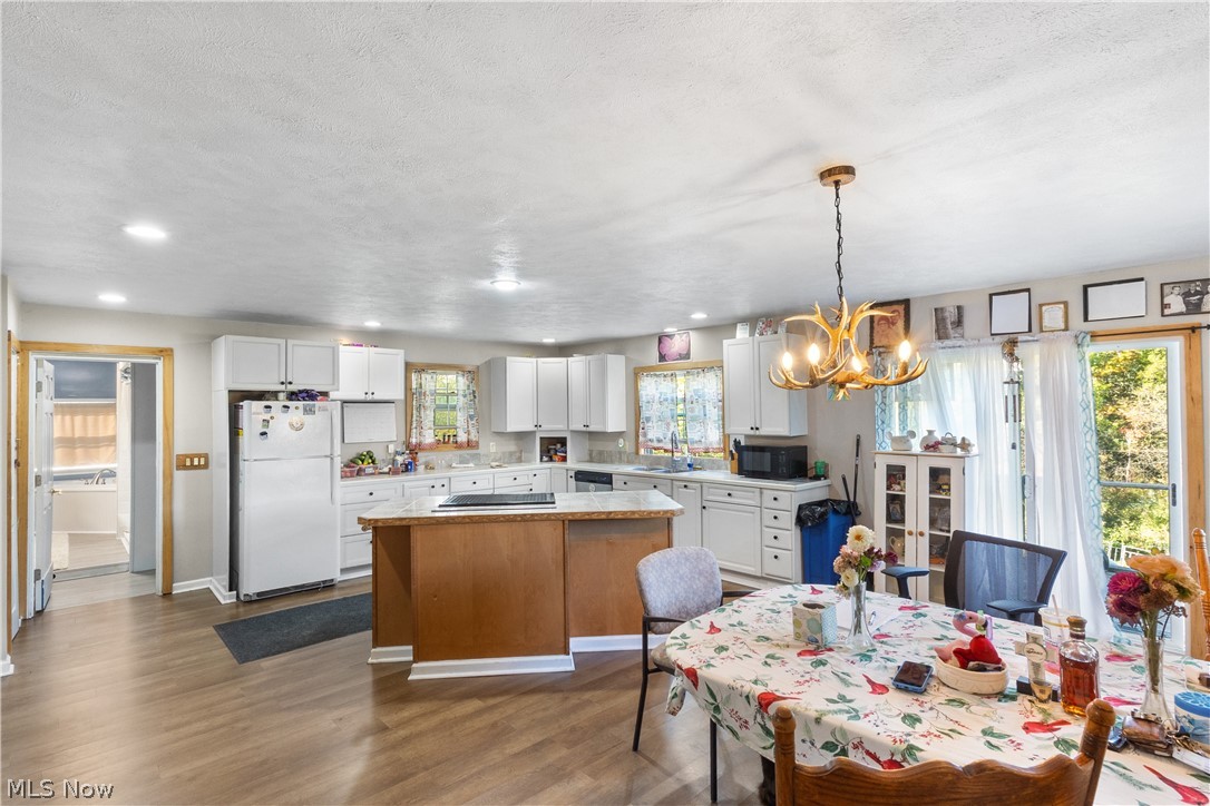 5107 Monroe Center Road Conneaut OH 44030
