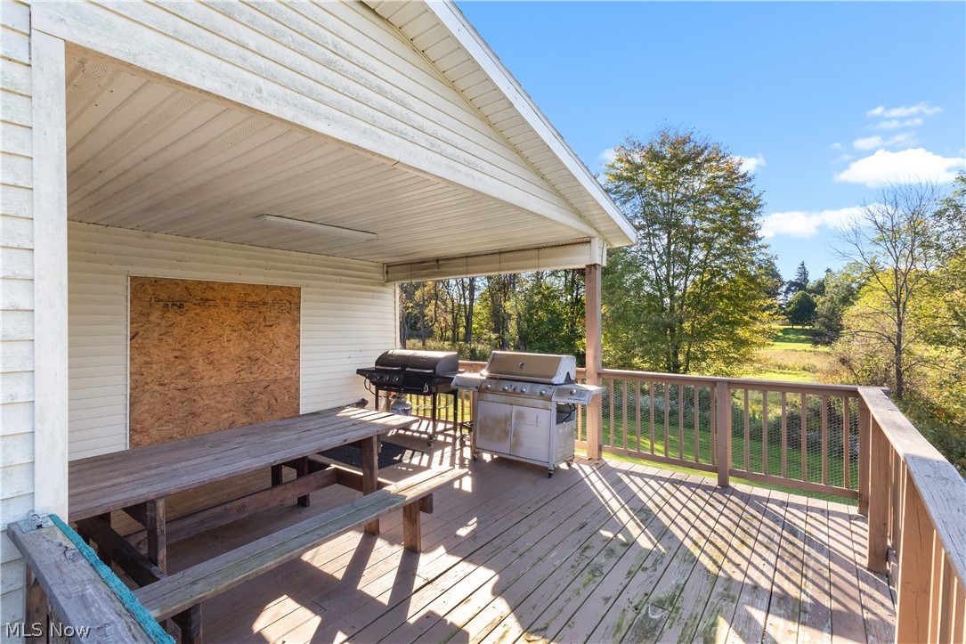 5107 Monroe Center Road Conneaut OH 44030