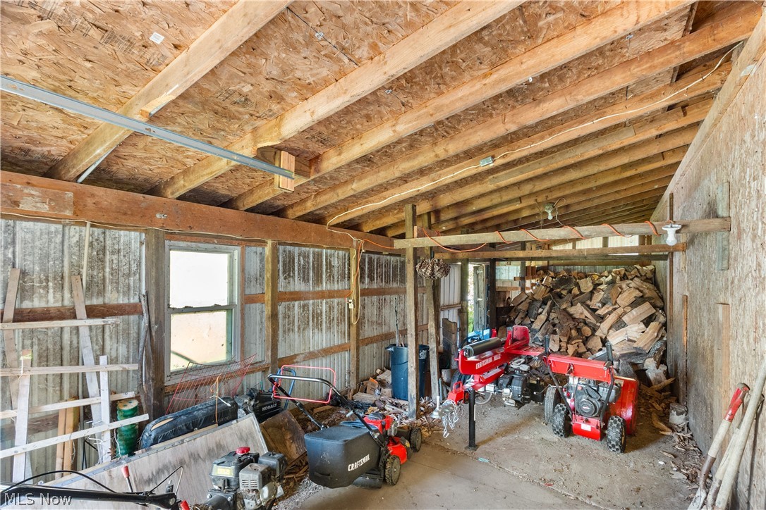 5107 Monroe Center Road Conneaut OH 44030