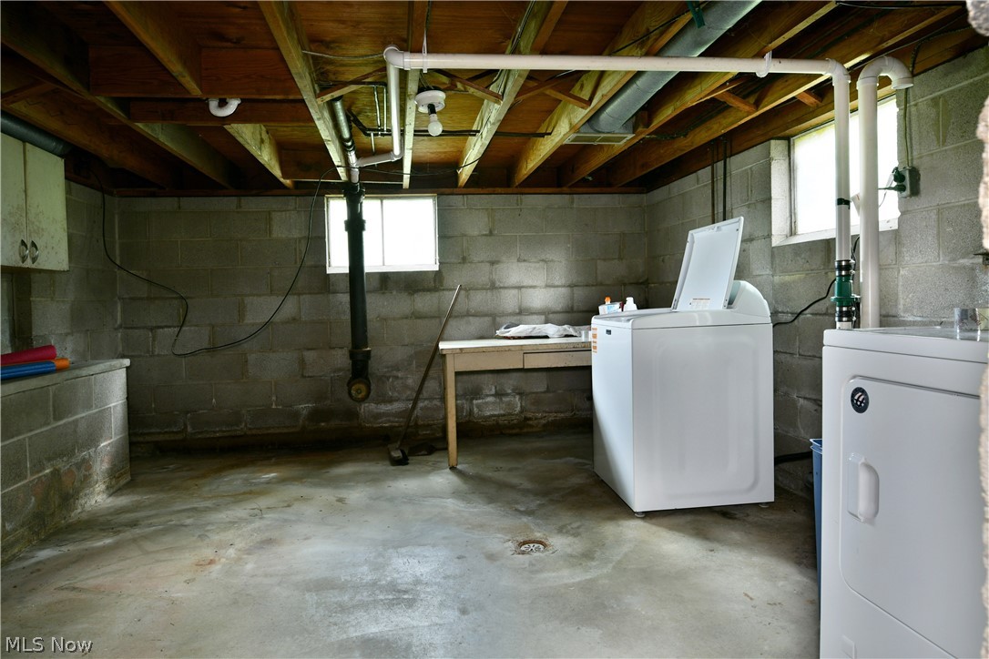 4139 State Route 88 Cortland OH 44410