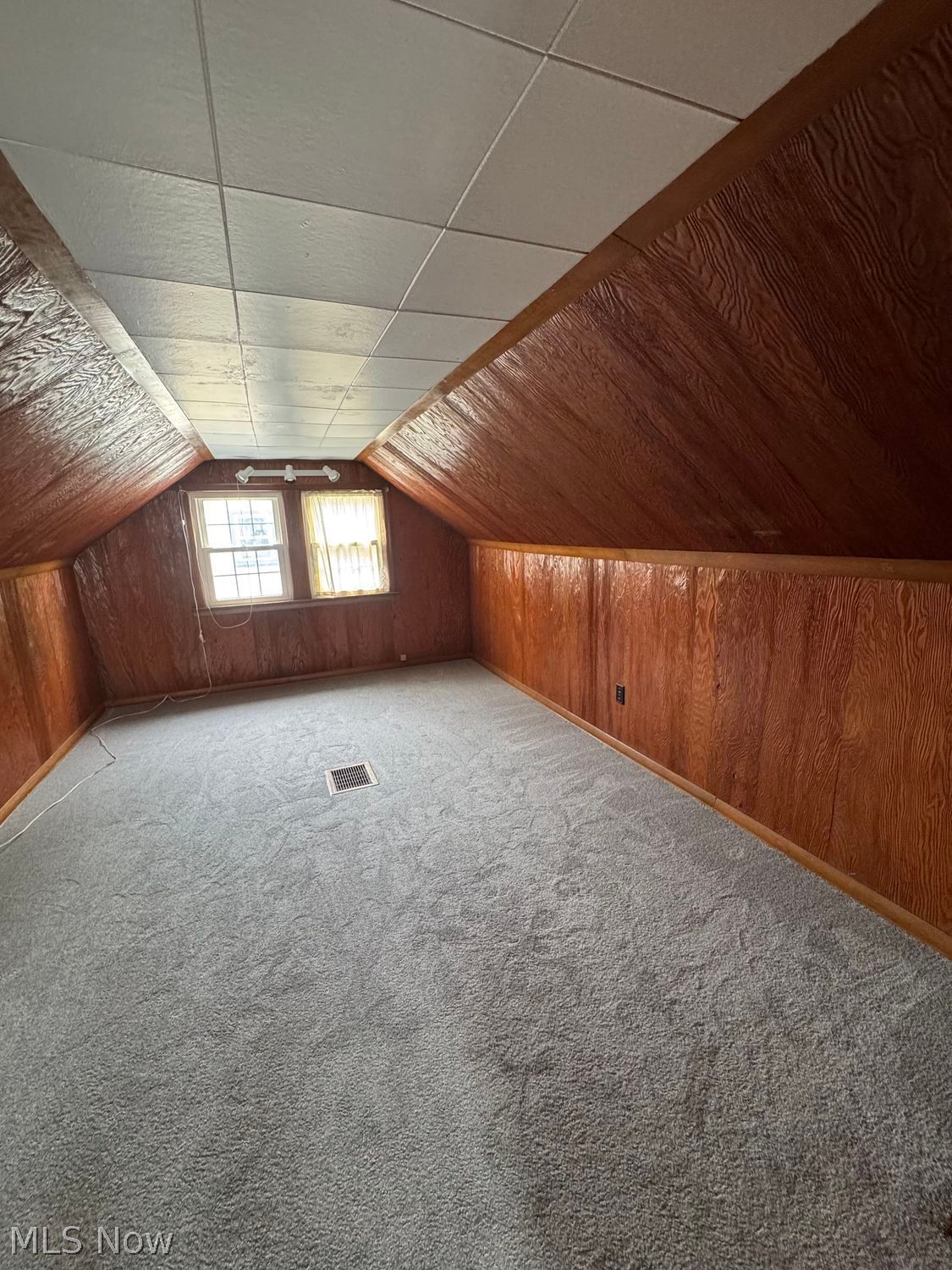 773 Belvedere Avenue SE Warren OH 44484