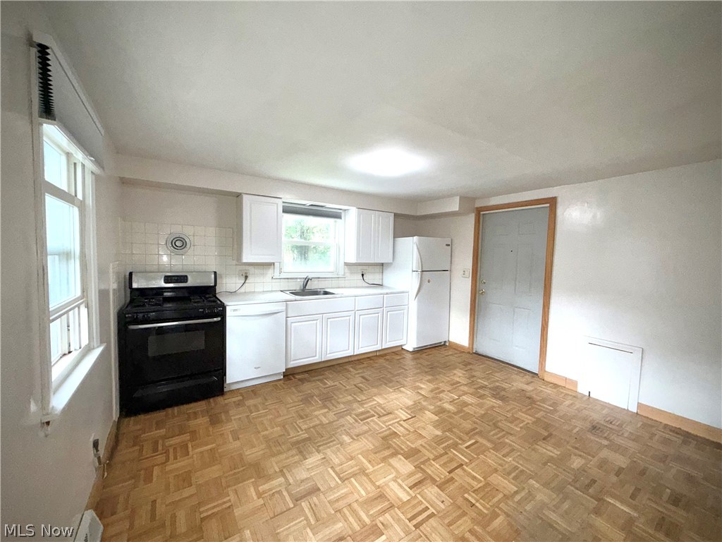 1049 Mckinley Street NE Warren OH 44483