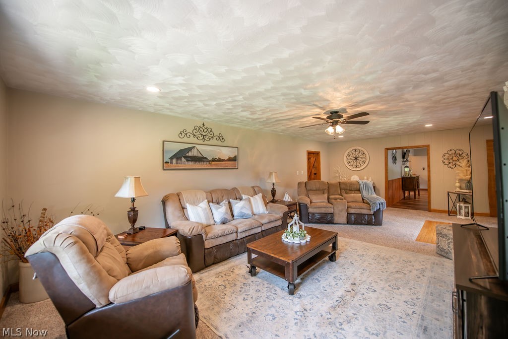 48800 Foxes Bottom Road Cadiz OH 43907
