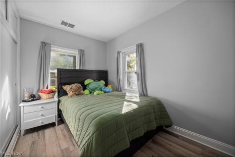 7833 Baumhart Road Amherst OH 44001