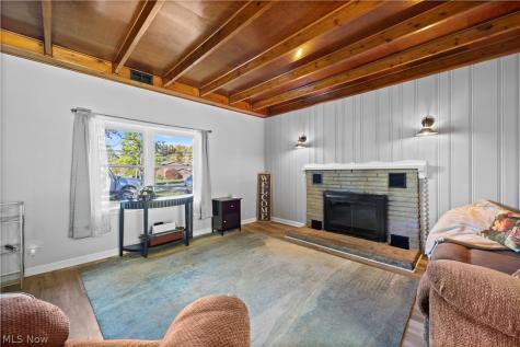 7833 Baumhart Road Amherst OH 44001