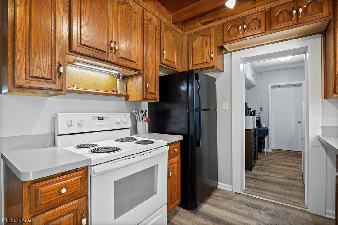 7833 Baumhart Road Amherst OH 44001