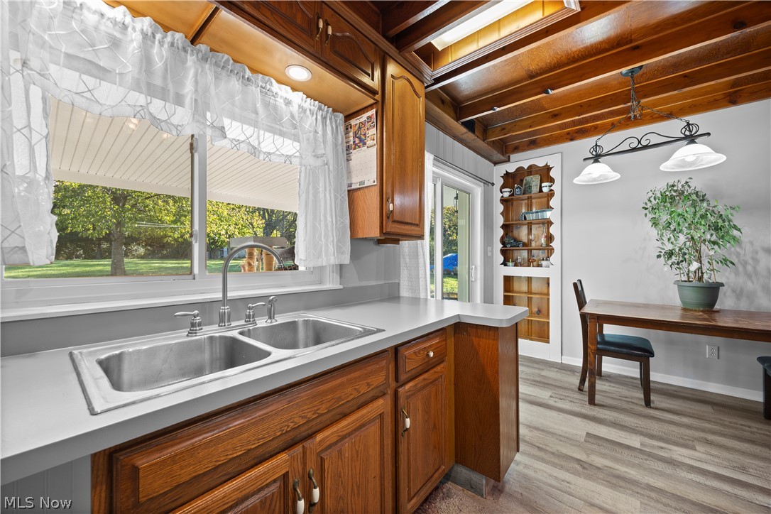 7833 Baumhart Road Amherst OH 44001