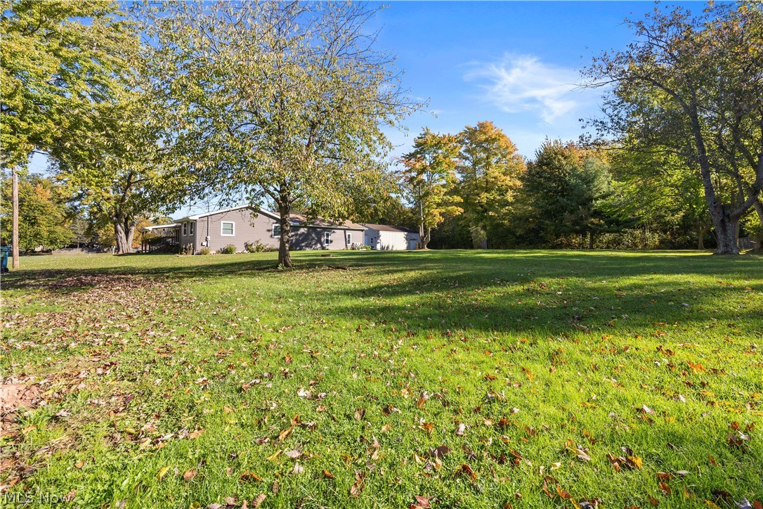 7833 Baumhart Road Amherst OH 44001