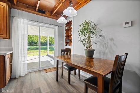 7833 Baumhart Road Amherst OH 44001