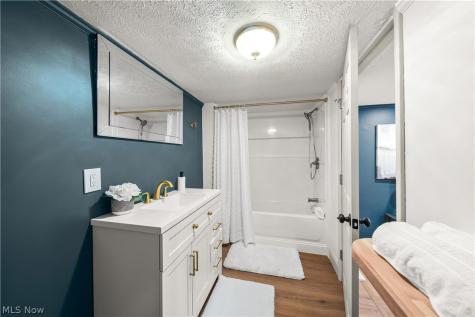 2771 W 230th Street North Olmsted OH 44070