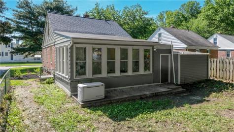 2771 W 230th Street North Olmsted OH 44070