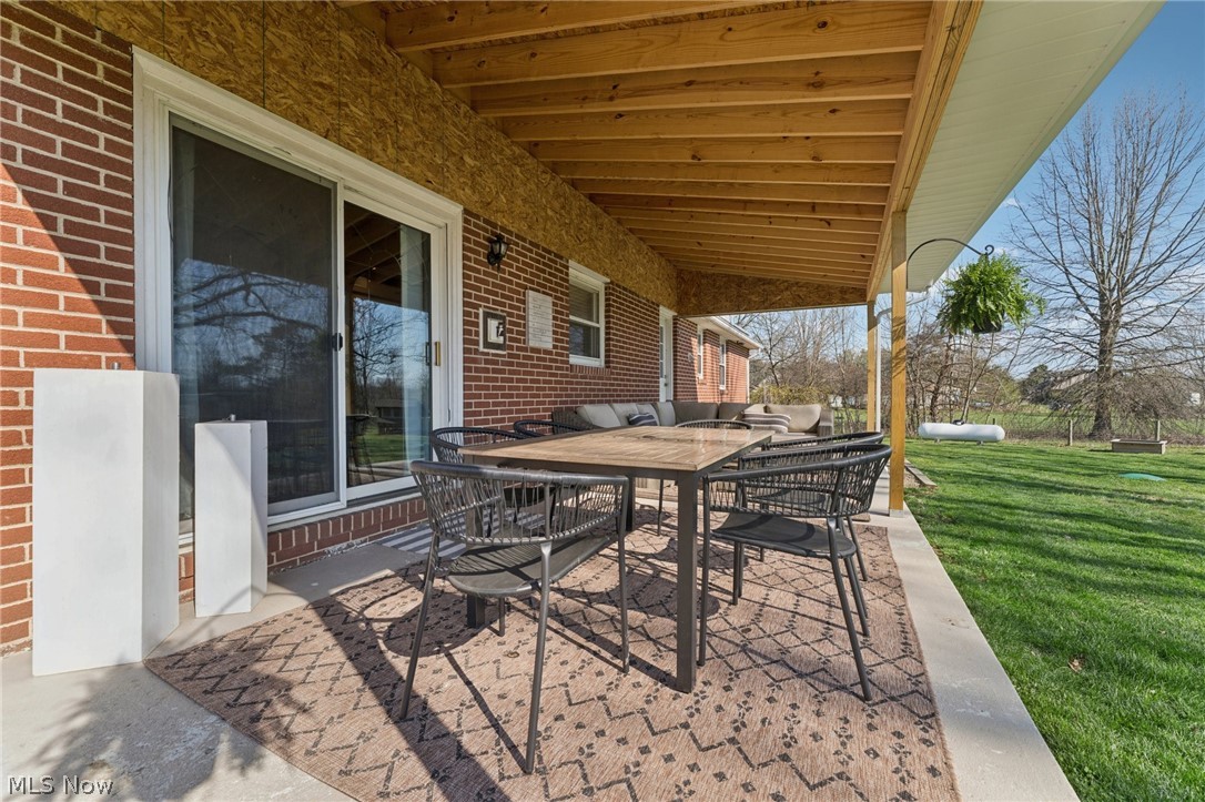 10636 Clapsaddle Avenue NE Alliance OH 44601