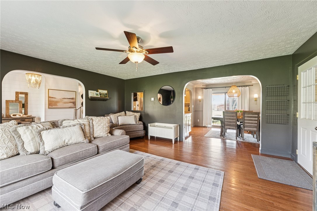 10636 Clapsaddle Avenue NE Alliance OH 44601