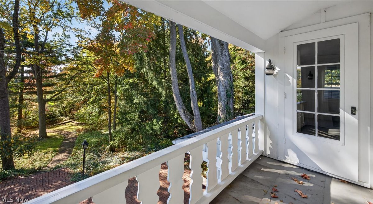 22850 Canterbury Lane Shaker Heights OH 44122