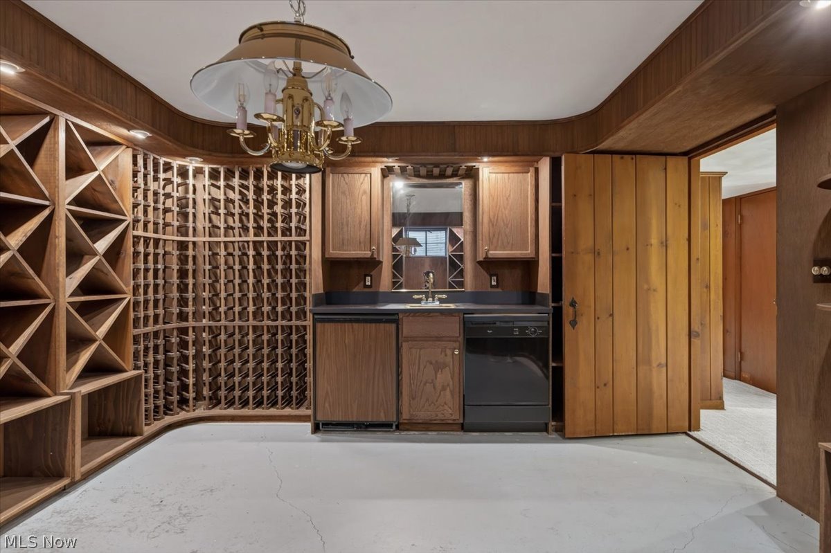 22850 Canterbury Lane Shaker Heights OH 44122