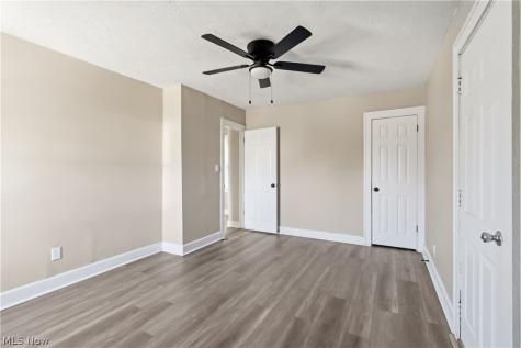 14020 Rexwood Avenue Cleveland OH 44105