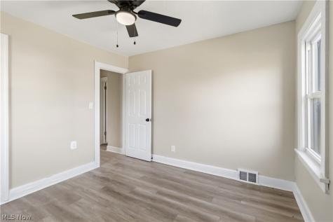 14020 Rexwood Avenue Cleveland OH 44105