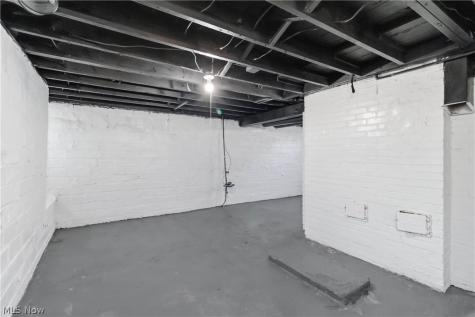 14020 Rexwood Avenue Cleveland OH 44105