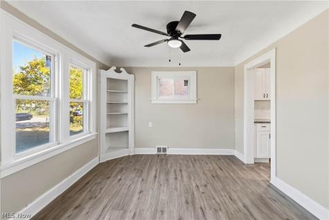 14020 Rexwood Avenue Cleveland OH 44105