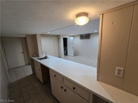 826 E Highland Avenue Wooster OH 44691