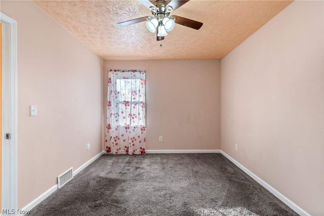 14313 Montrose Avenue Cleveland OH 44111